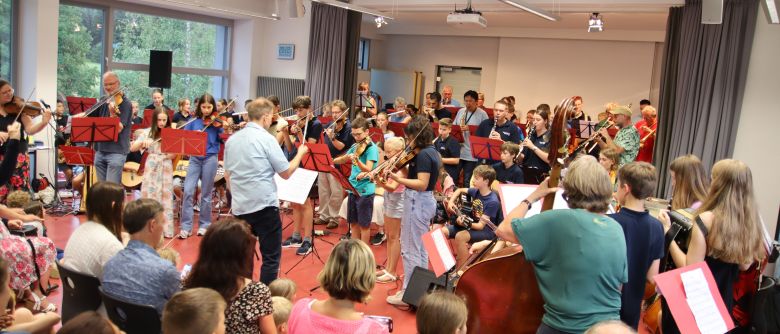 Junge Musikerinnen und Musiker überzeugen bei Sommerserenade
