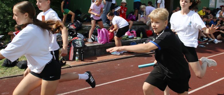 Fair Play und Teamgeist beim Sportfest der Klassen 5 bis 8