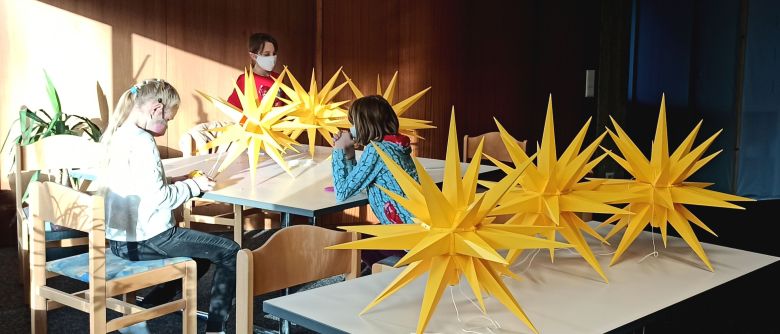 Neue Sterne für Schule und Internat