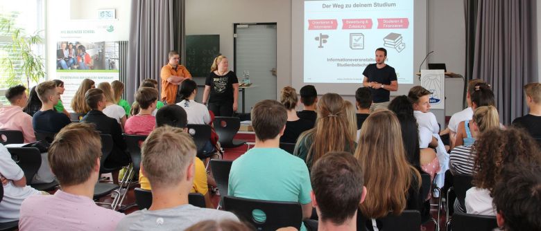 Studienbotschafter verschaffen Durchblick im Hochschul-Dschungel