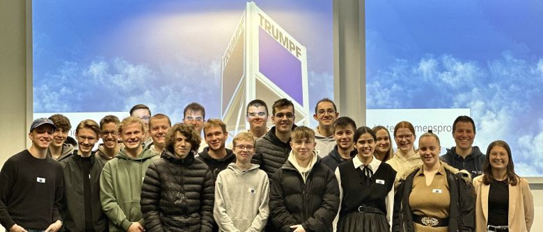 Zinzendorfschulen treffen auf das High-Tech-Unternehmen TRUMPF Laser