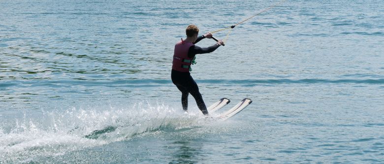 Wakepark-Ausflug: Sonne, Wasser, Action!