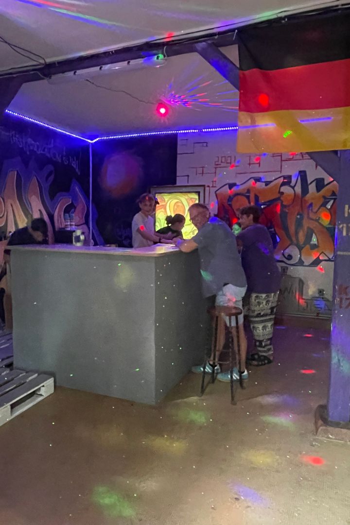 club_5.jpg