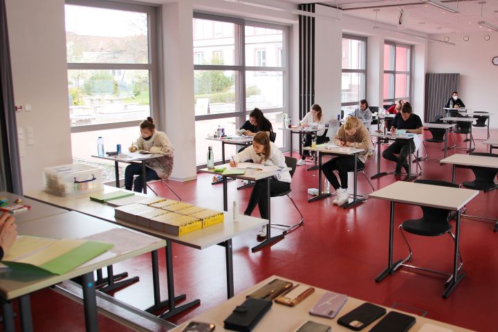 deutsch-abi_1_1.jpg
