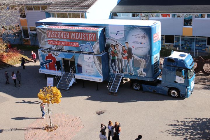 discover_industry_1_1.jpg
