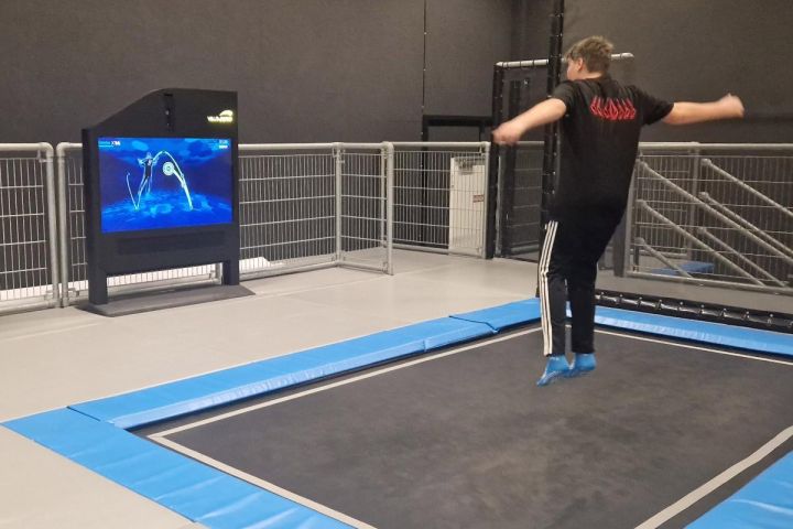 jumping_2.jpg