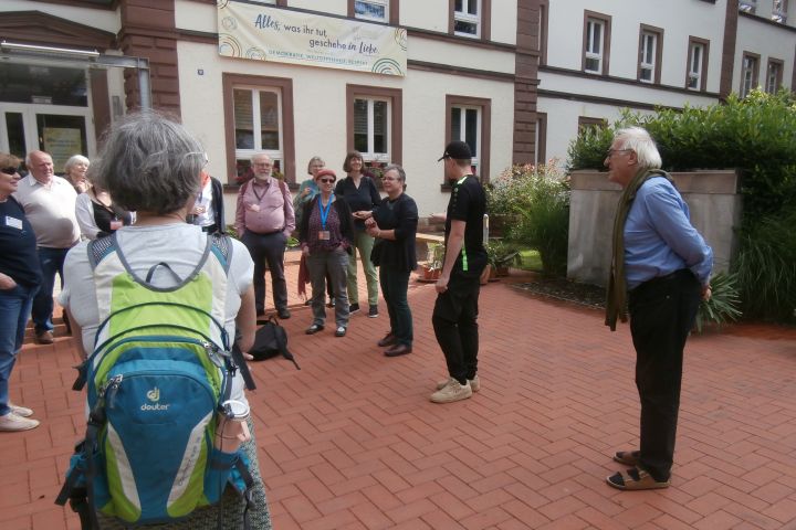 missionhilfe_2.jpg