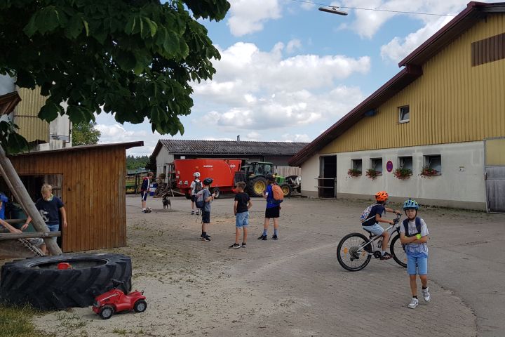 radtour_2.jpg