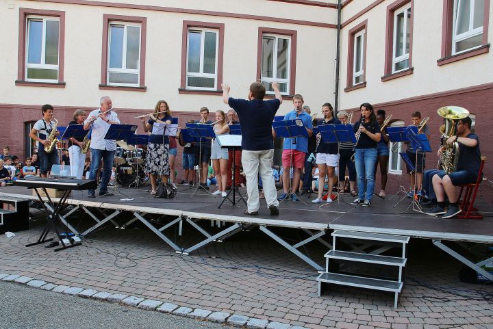 schulfest_25.jpg