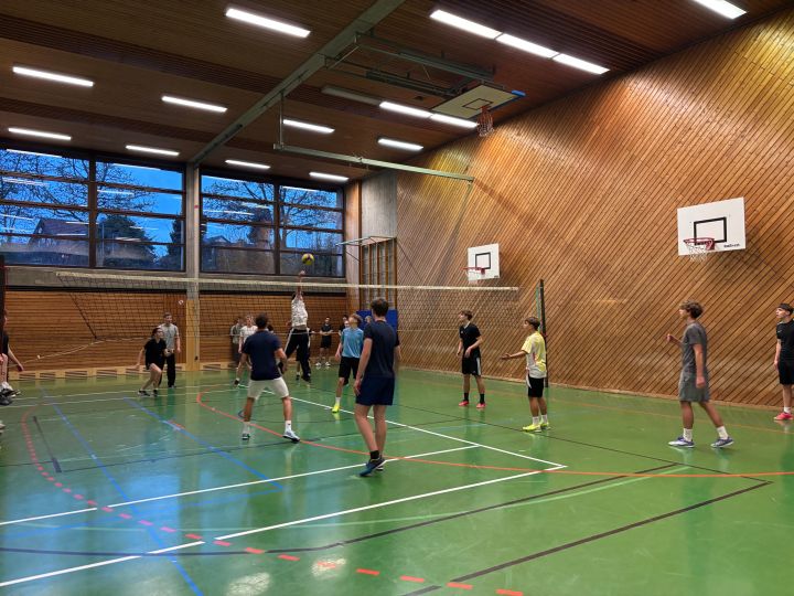 schulpokal2026_volleyball_fussball07.jpg