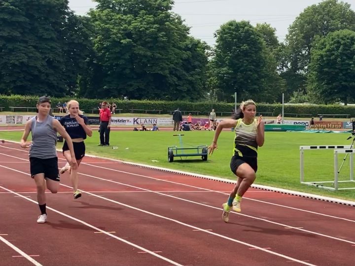 sprint_maedchen_wk_iii.jpeg