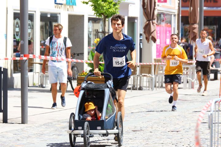 stadtlauf_2022_25.jpg