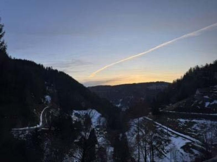 tian_haiyue_2025_10.jpeg