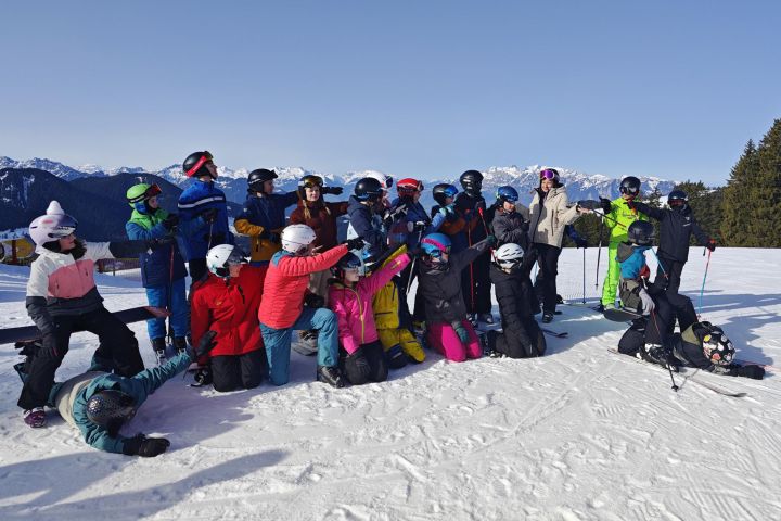 Siebtklässler des Gymnasiums im Skischullandheim