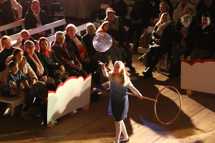 zirkus_12_1.jpg