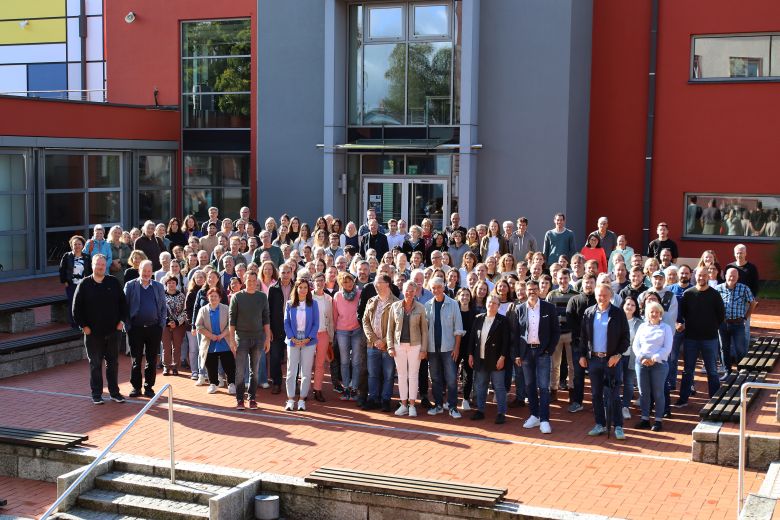 gruppenbild_mitarbeitende_2025.jpg