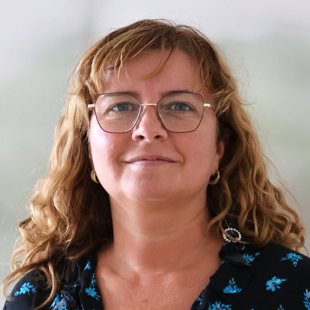 quadrat_acsentiev_daniela_.jpg