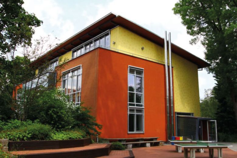 geschichte-2000.jpg