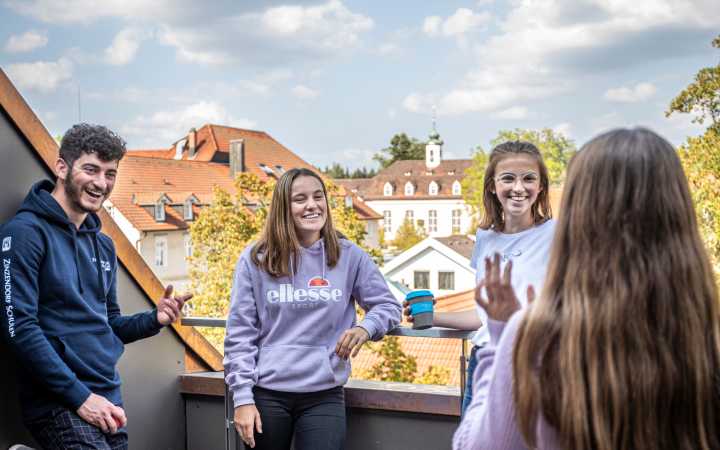 Optimale Bedingungen im Lernatelier Optimale Bedingungen im Lernatelier