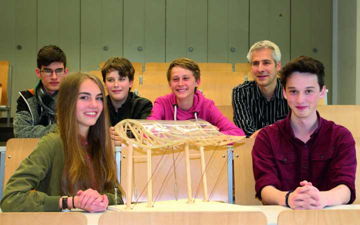 Allgemeinbildendes Gymnasium (G8) Allgemeinbildendes Gymnasium (G8)