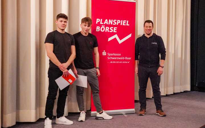 Wirtschaftswissenschaftliches Gymnasium (WG) Wirtschaftswissenschaftliches Gymnasium (WG)