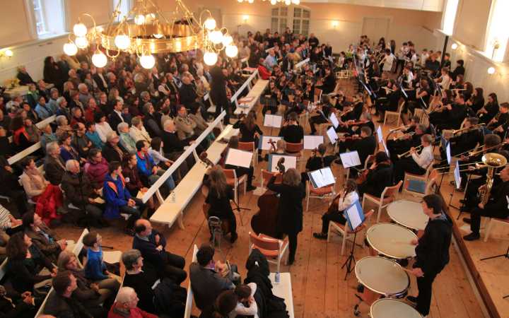 Schulkonzert mit Publikum Schulkonzert mit Publikum